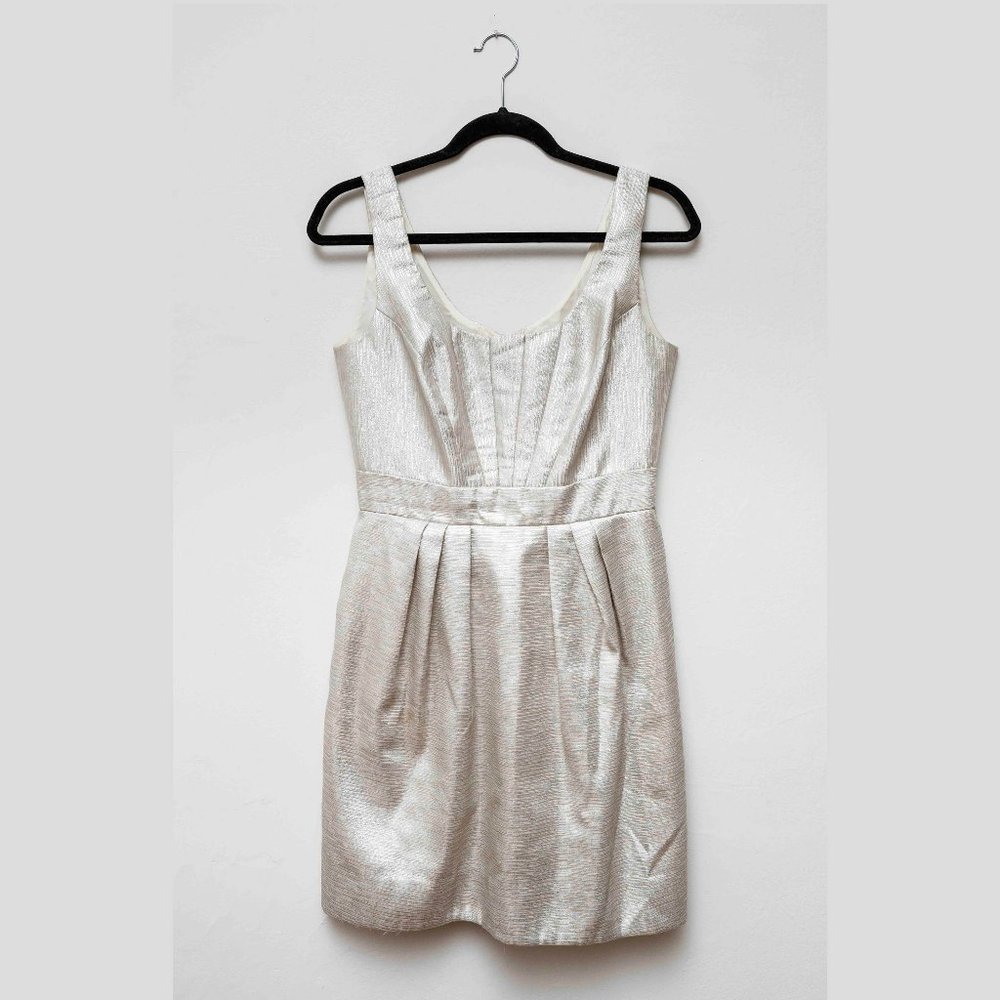 Shoshanna silver metallic cocktail dress sz 8